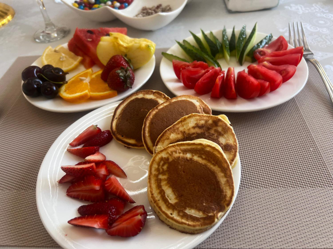 Food & Drinks 5, guest house ERlAN, Ak-Talaa