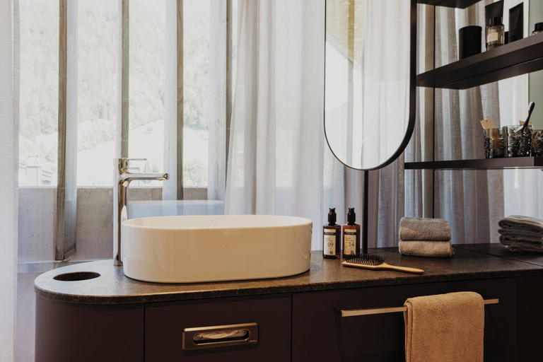 Bathroom 5, Hotel Arlmont, Landeck