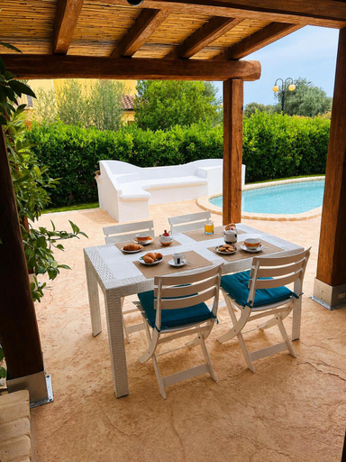 Others 2, Casa Vacanza Li Menduli San Teodoro, Nuoro