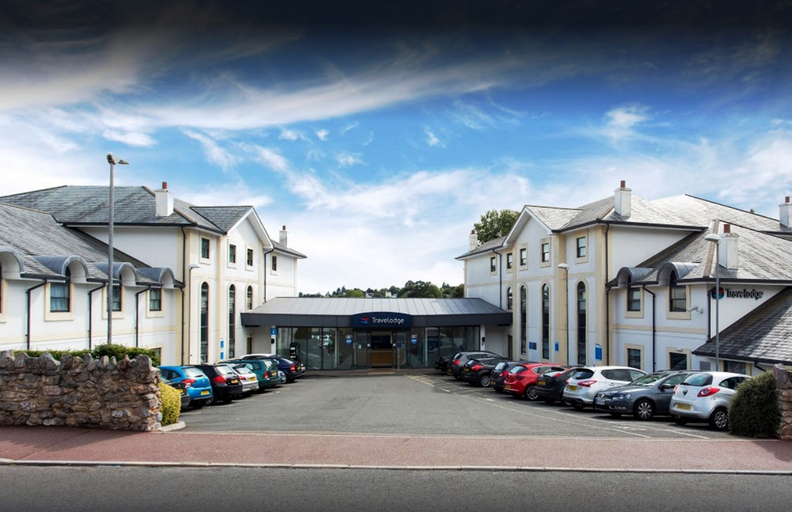 Exterior & Views 1, Travelodge Torquay, Torbay