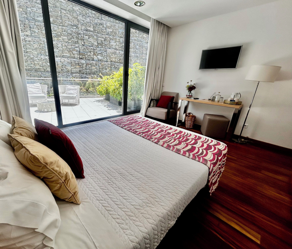 Bedroom 4, LBV House Hotel, Alijó