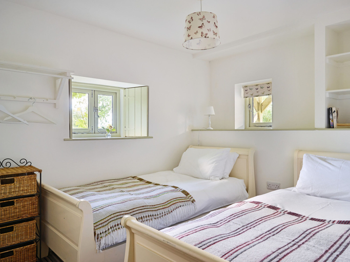 Interior 5, Tor View Trevadlock Manor by Smart Welcomes, Cornwall