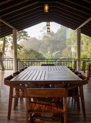 Food & Drinks 5, Top Mountain Resort, Haputale