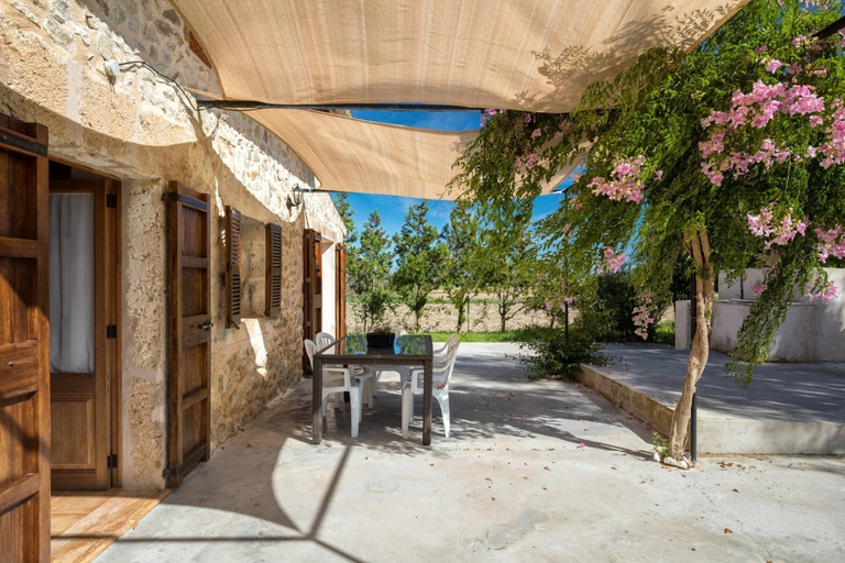Others 5, Es Camp Pla, Baleares
