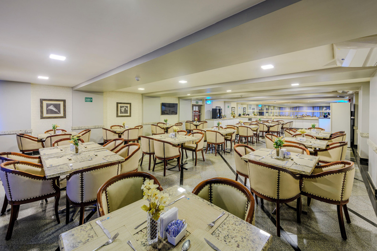 Food & Drinks 5, Plaza Inn Augustus - Downtown, Goiania