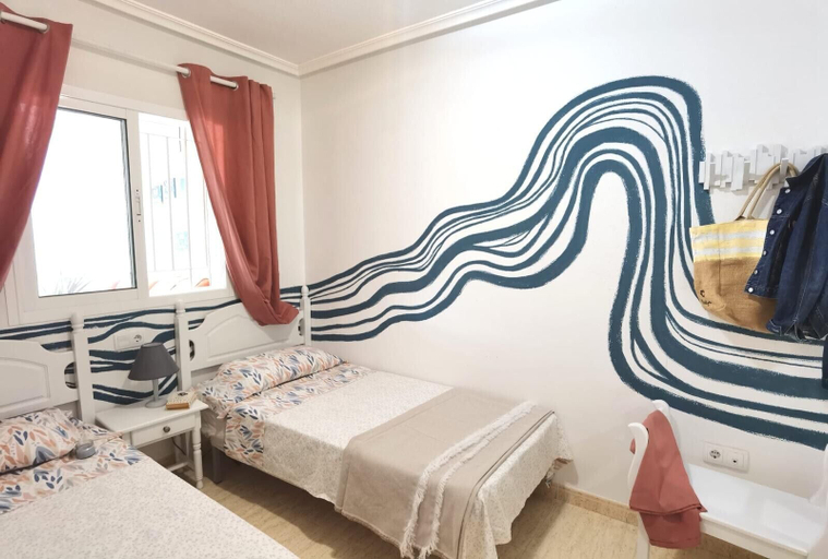 Room 2, Famely House Zeniamar VI La Zenia, Alicante