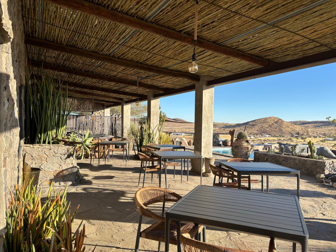 Food & Drinks 4, 3 ALOES GUESTHOUSE, Daures