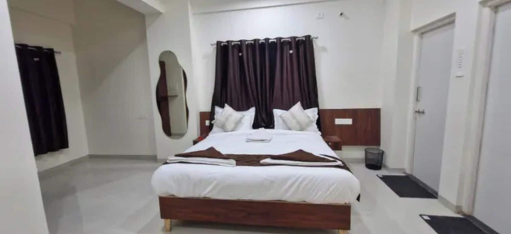 Room 3, Fabhotel Sattva Inn, Pune