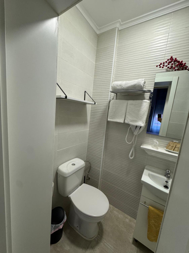 Bathroom 5, Casa Reino & Camino, León