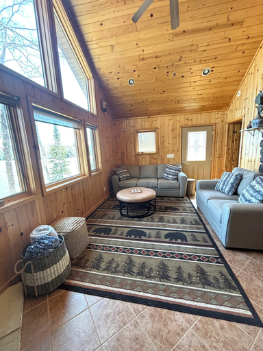 Living area 4, The Yodeling Loon Hideaway Sandy Swimming Dock and Lakefront Fun, Bayfield