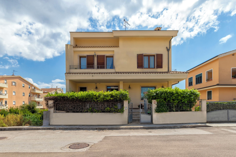 Exterior & Views, SARDINIA GUEST HOUSE, Sassari