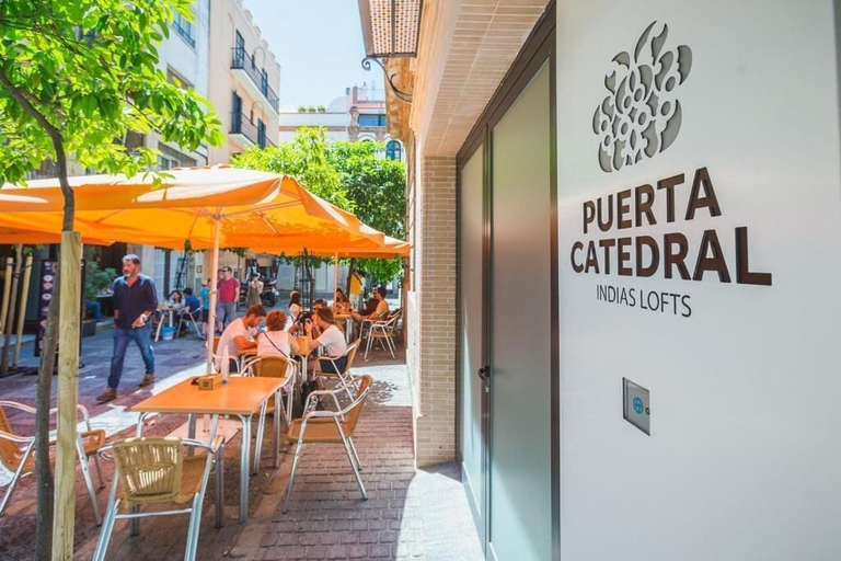 Food & Drinks, Puerta Catedral Indias Lofts, Sevilla