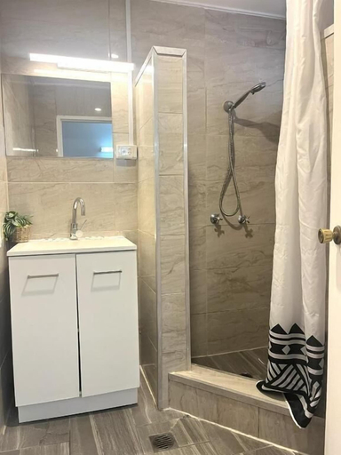 Bathroom 4, Camden Motor Inn, Gold Coast