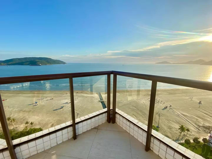 Property grounds, SHB Moderno e Sofisticado Frente a Praia, Santos