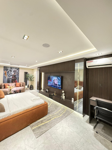 Room 5, Classic 1 bedroom apartment, Eti-Osa
