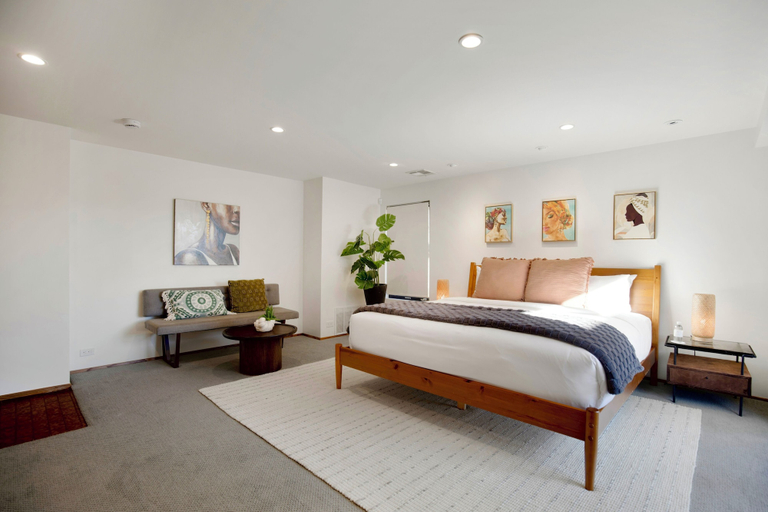 Bedroom 3, Via Vallarta, Los Angeles