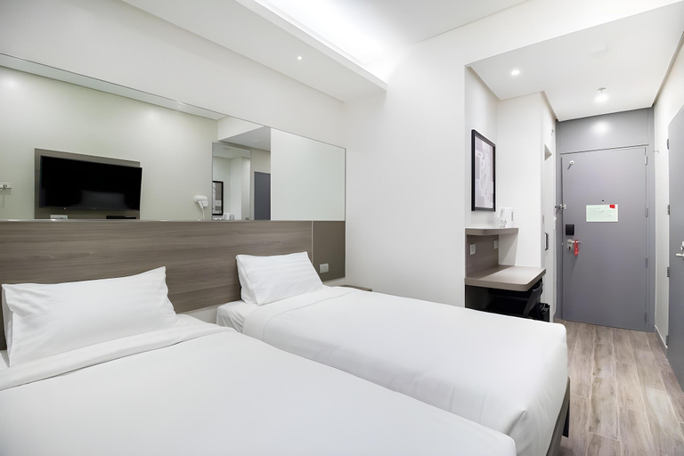 Bedroom 3, Red Planet Manila Bay, Manila City