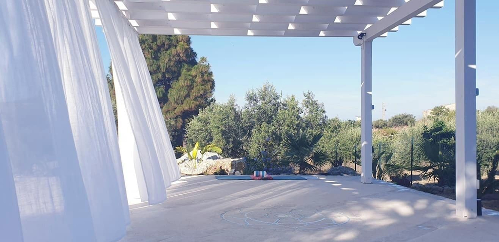 Yoga 2, Casa California, Agrigento