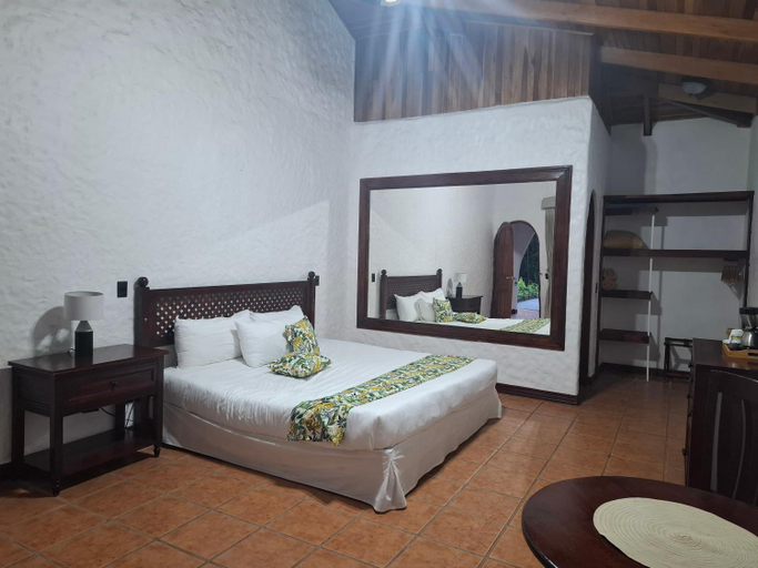 Bedroom 3, Rancho Rio Perlas, Cartago