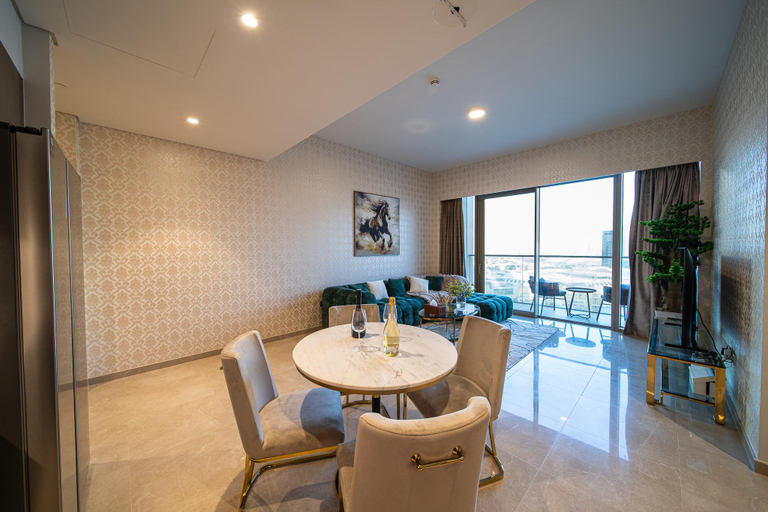 5, One Lux Stay Grande Signature Residences, Dubai