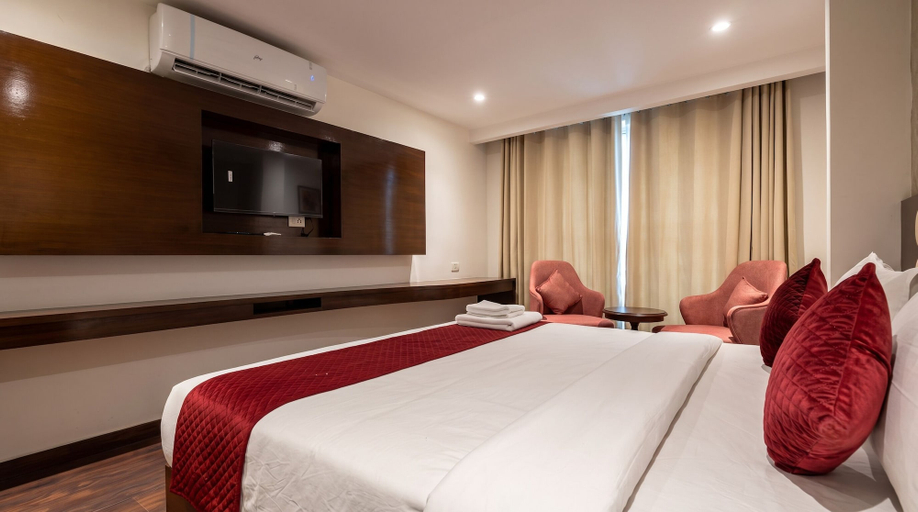 Room 5, The Chapter Hotel Opp Fortis Vasant Kunj, Delhi