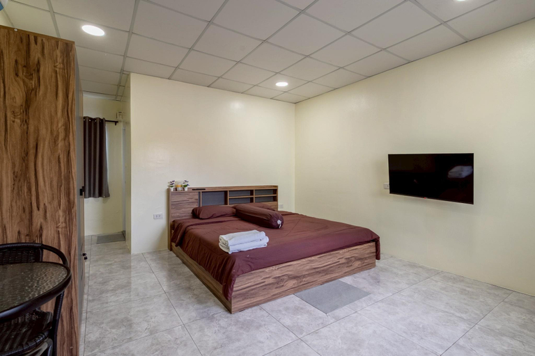 Bedroom 5, 12 BR Blue Lake Residences Pattaya - Mabprachan Lake, Bang Lamung