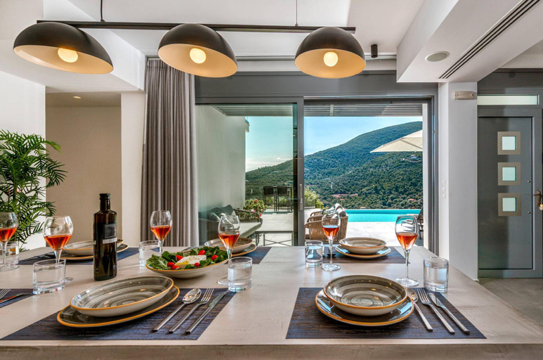 5, VILLA ROYA in Vasiliki, Ionian Islands