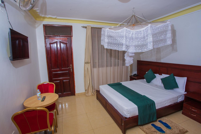 Bedroom, Fort Breeze Hotel, Fort Portal