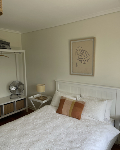 Room 2, Barossa Suites