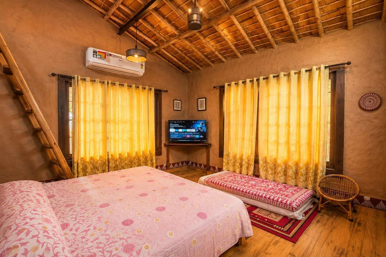 Bedroom 3, Ramashray - Mud House Living, Nainital