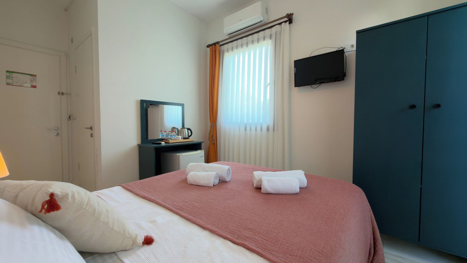 Bedroom 3, KAYA KORUĞU CUNDA, Ayvalık