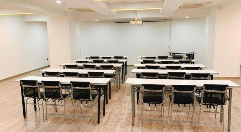 Business Facilities 5, Ibis Lanzhou Zhangye Road, Lanzhou