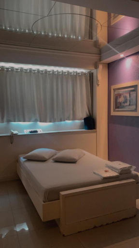 3, Motel micenas, Porto Alegre