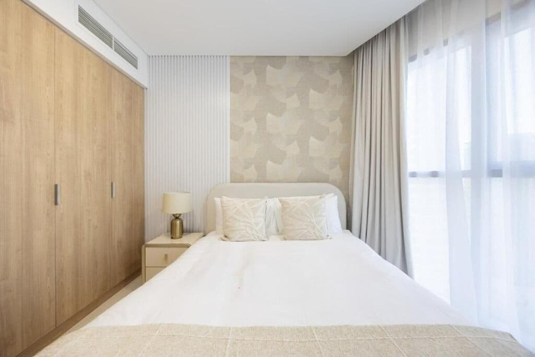 Room 2, Bloomfields 3BR Radiant Boulevard, Abu Dhabi City