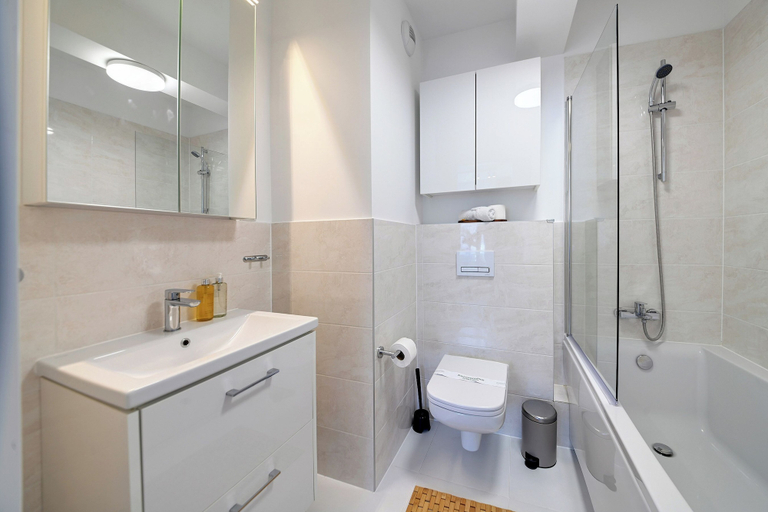 Bathroom 3, RentPlanet Kępa Mieszczańska, Środa Śląska