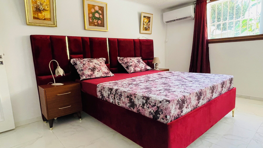 Room 3, Eden vale tunisie, Bab Souika