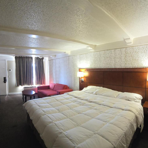 Others 2, Exceed Inn, Marion