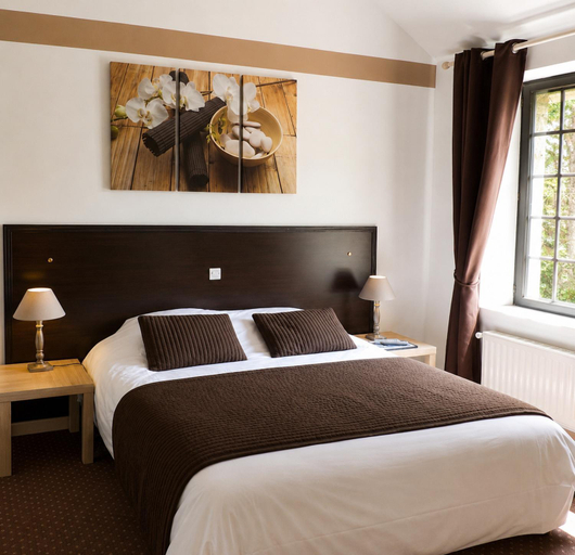 Bedroom 2, Hotel du Golf de Clecy, Calvados
