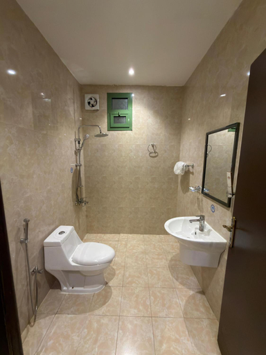 Bathroom, Happiness Suites, Riyadh