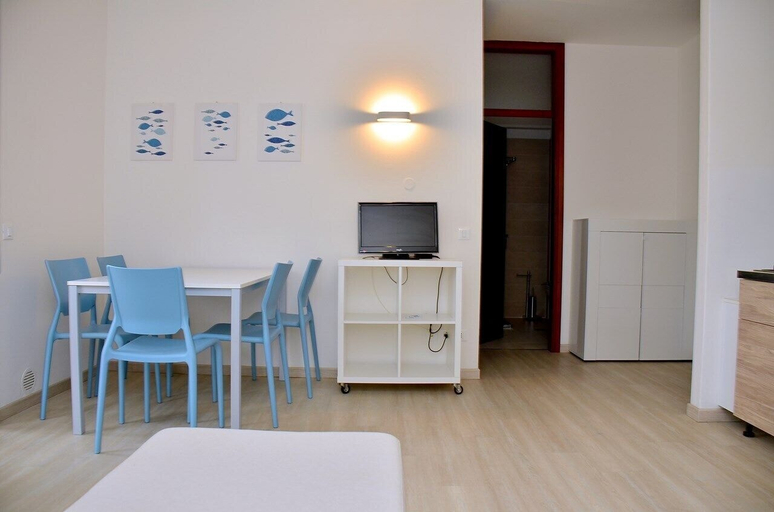 Primary image