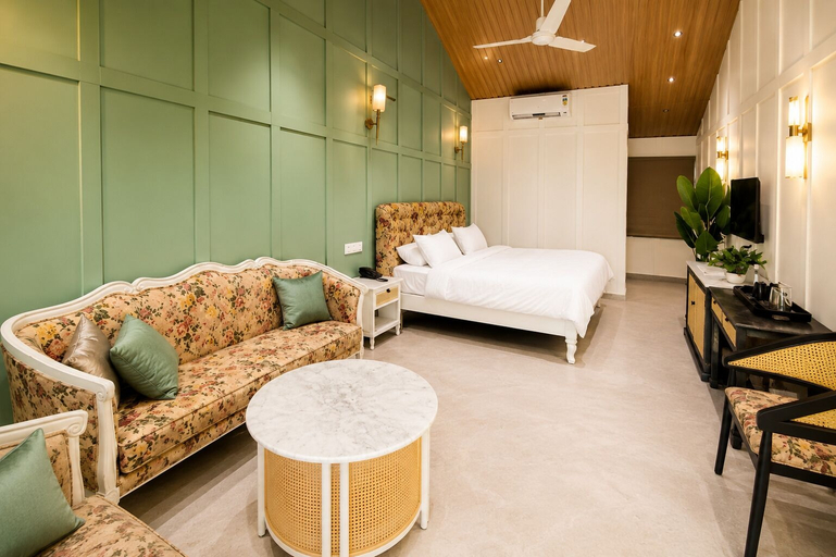 Room 2, Casa Aura Resort Mount Abu, Sirohi