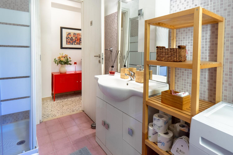 Bathroom, MaMa Rooms and Apartment, Rome