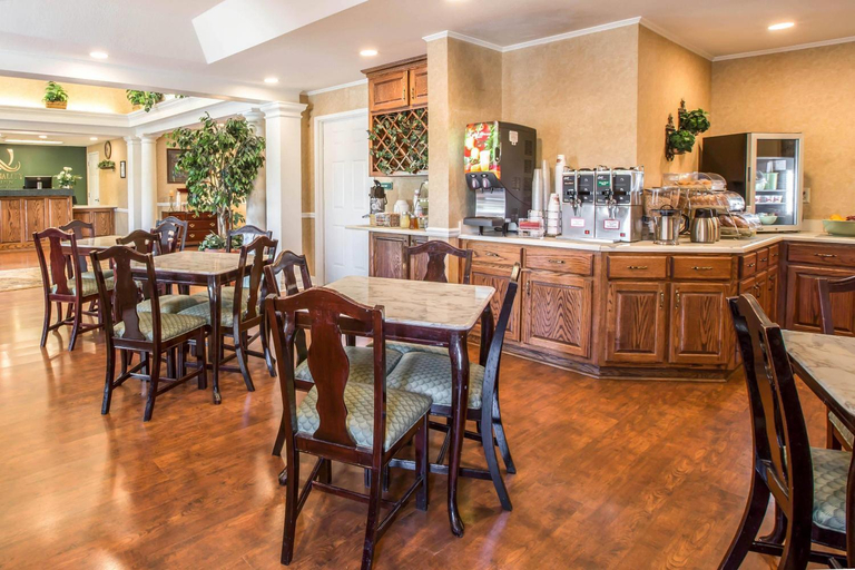 Food & Drinks 4, Quality Inn Greeneville - Tusculum, Greene