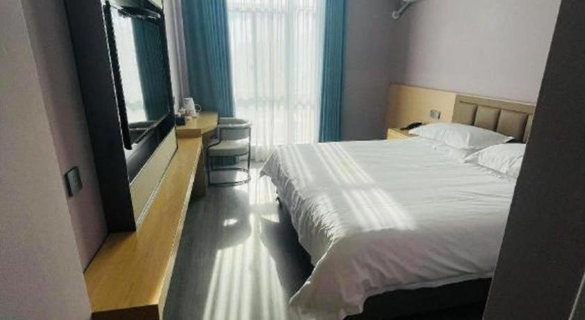 Bedroom 1, Jinjiang Inn Xiangshan Shipu, Ningbo