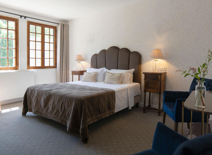 Bedroom 4, Chateau de Fontager(Château de Fontager), Drôme