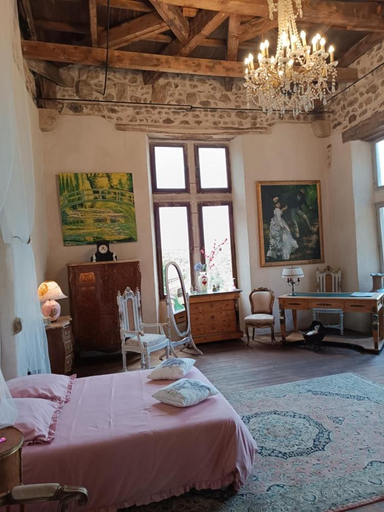 Bedroom 1, Chateau de la Forie, Puy-de-Dôme