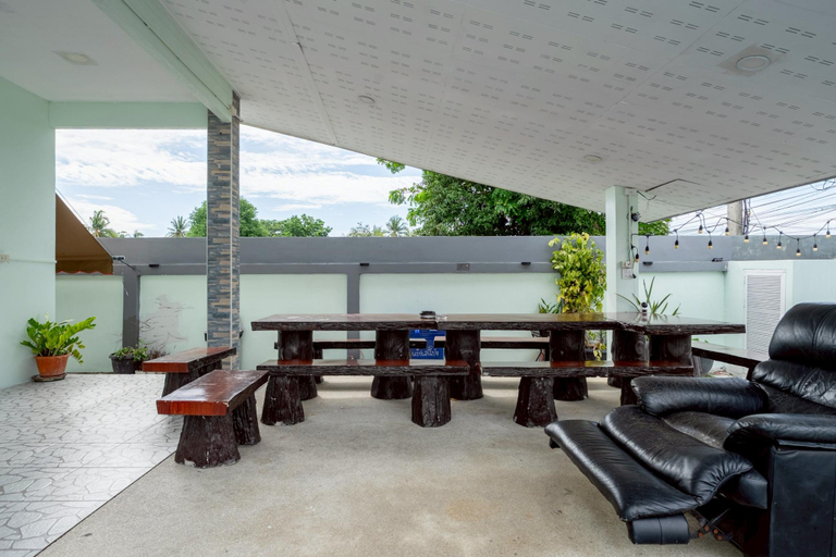 Bar/lounge, 12 BR Blue Lake Residences Pattaya - Mabprachan Lake, Bang Lamung
