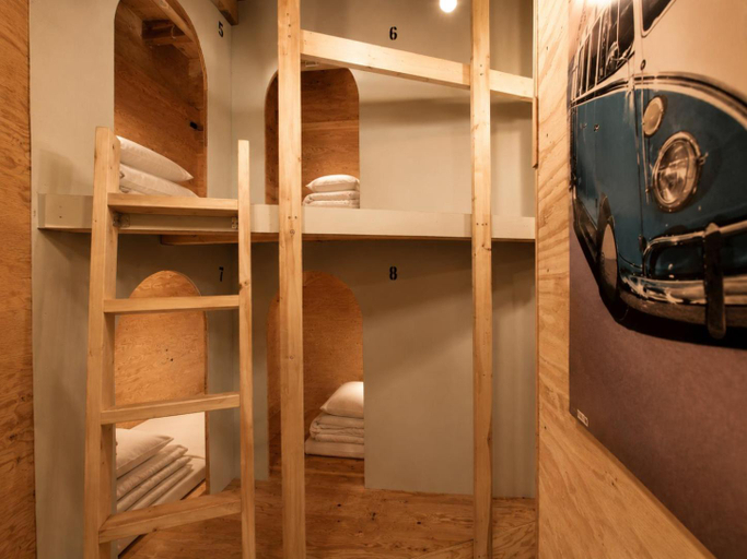 Bedroom 3, Ishigaki Guesthouse HIVE, Ishigaki