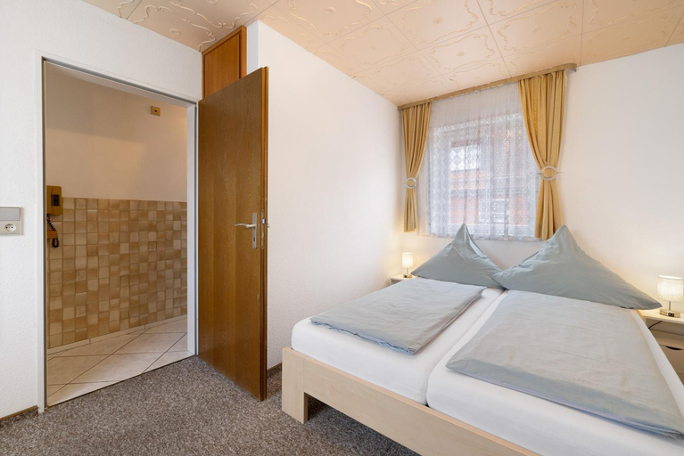 Bedroom 2, Appartementhaus Fischer, Lindau (Bodensee)
