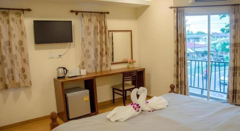 Bedroom 3, The Vintage Residence, Si Racha